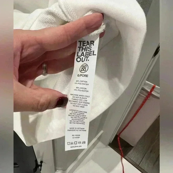 G/FORE NWT Skull & T's Full Zip Hoodie-White-Size Medium - Picture 10 of 10